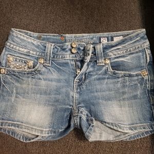 Miss me shorts size 25